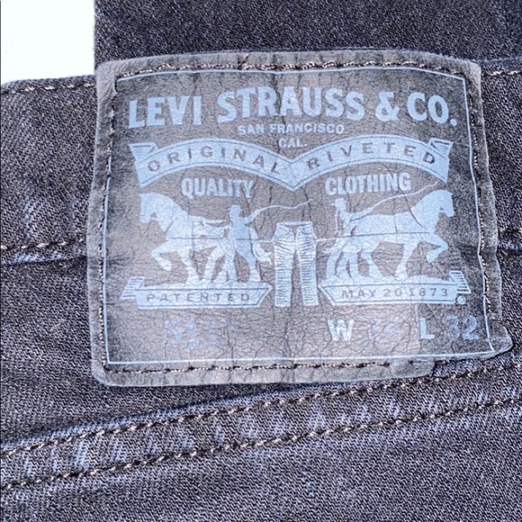 Men’s Levi’s Black Jeans - Picture 3 of 3